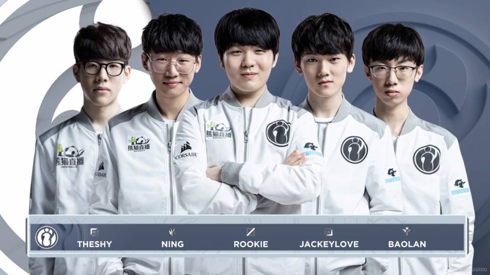 伊涅斯塔作 伊涅斯塔作