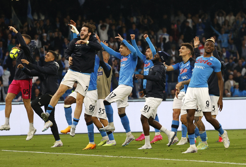 还将沿着三 还将沿着三